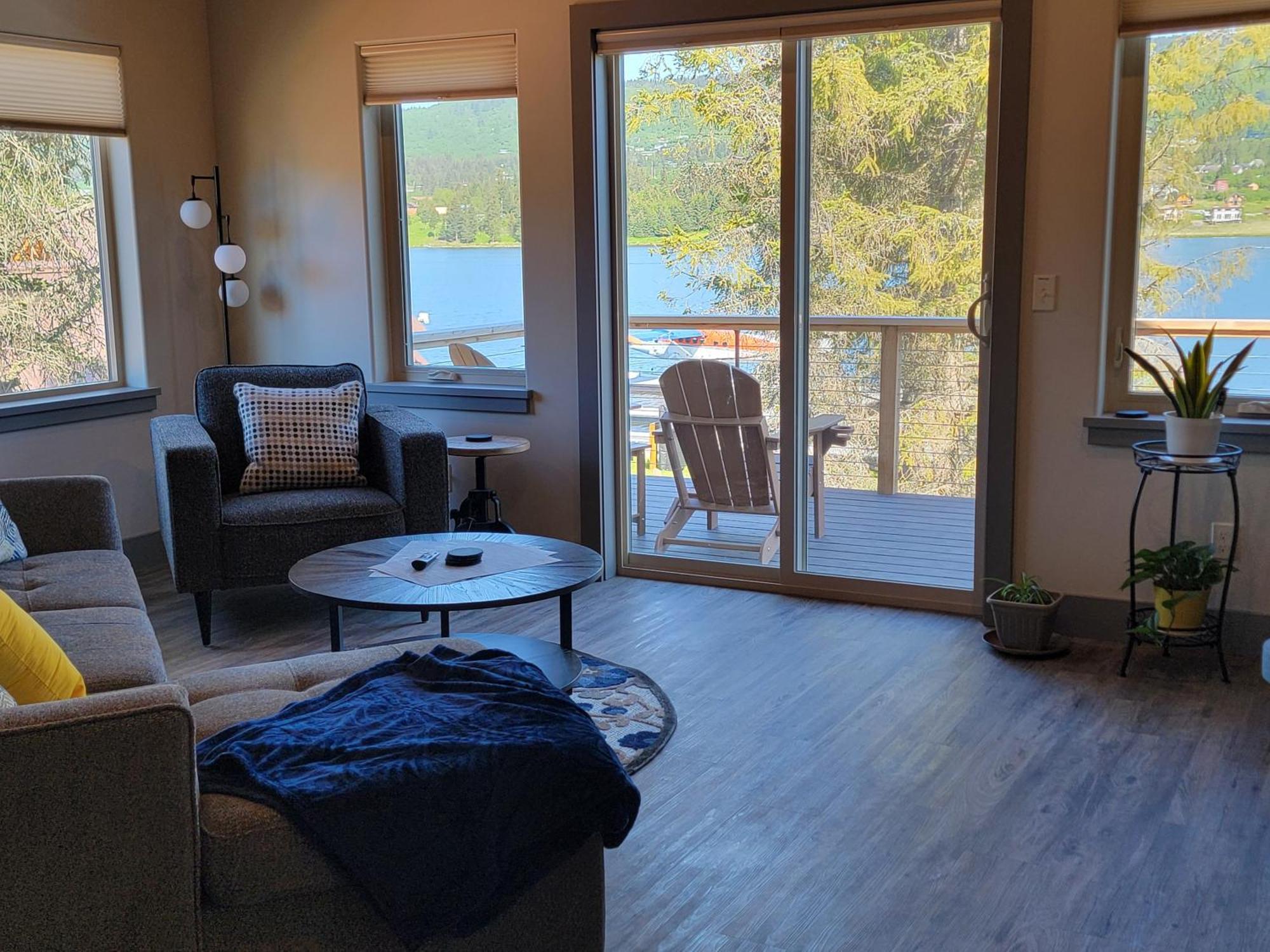 Lakeshore Lodging Suites Homer Extérieur photo